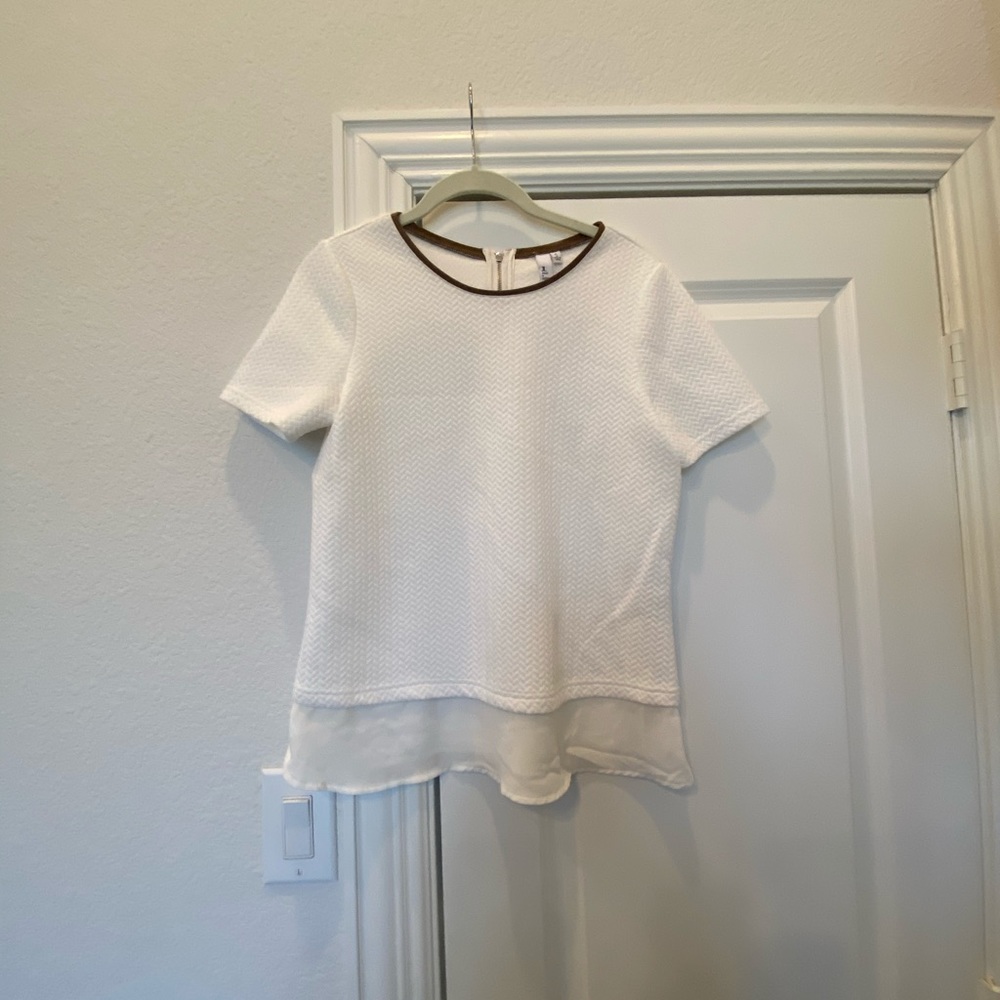 🔥Cream Peplum-ish Top